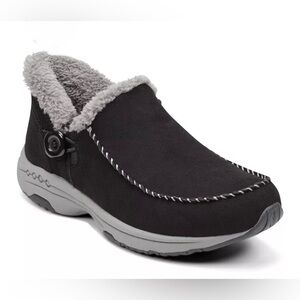 NWT, Easy Spirit Turner Soeasy Slip-on Booties in Vegan Leather.